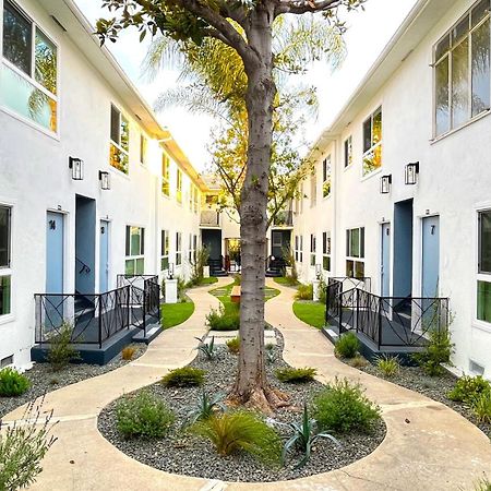 Hollywood/Thai Town Courtyard Apartment Лос-Анджелес Экстерьер фото